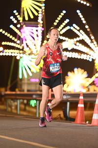 BIB: 40938
                            <button type="button" onclick="openModal(23199601)" class="btn btn-primary btn-sm float-right btn-popup" data-toggle="modal" data-target=".modal-high-quality">
                        <i class="fas fa-shopping-cart"></i> Add to Cart
                    </button>
                                            <button type="button" onclick="isThisMe(23199601, true)" class="btn btn-success btn-sm float-right btn-popup btn-isme hidden" data-toggle="tooltip" data-placement="bottom" title="นี่คือรูปของคุณใช่ไหม คลิกที่นี่เพื่อเอาเข้าอัลบั้ม">
                        <i class="fas fa-plus"></i> Add to album
                    </button>
                    <button type="button" onclick="isThisMe(23199601, false)" class="btn btn-warning btn-sm float-right btn-popup btn-isnotme hidden">
                        <i class="fas fa-ban"></i> Remove from album
                    </button>